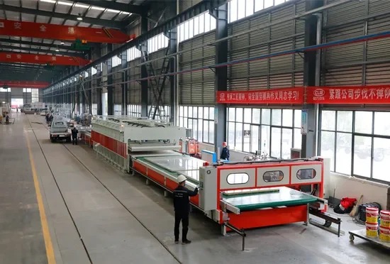 Équipement de transformation dans un atelier Chengli